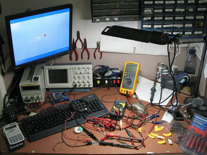 Hardware and building supplies