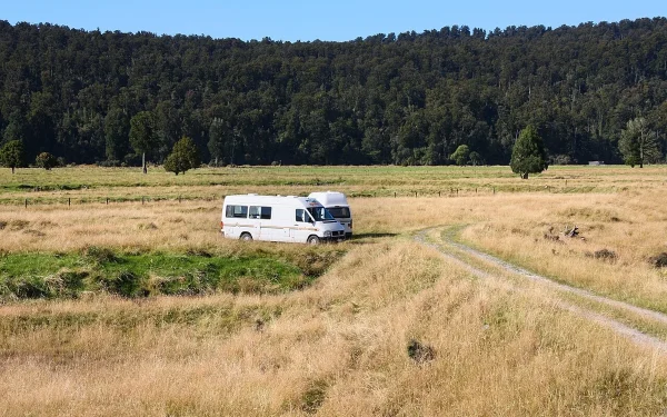 New Zealand holiday camping freedom camping