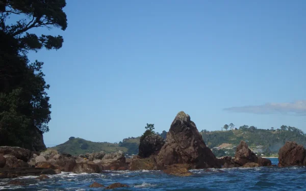 Sea kayaking New Zealand coastal islands