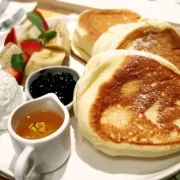 Whangamata's Culinary Scene Booms: New Eateries, Seasonal Flavours, and a Focus on Local Ingredients Reshape Dining